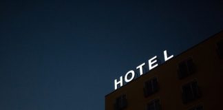 tips memilih hotel